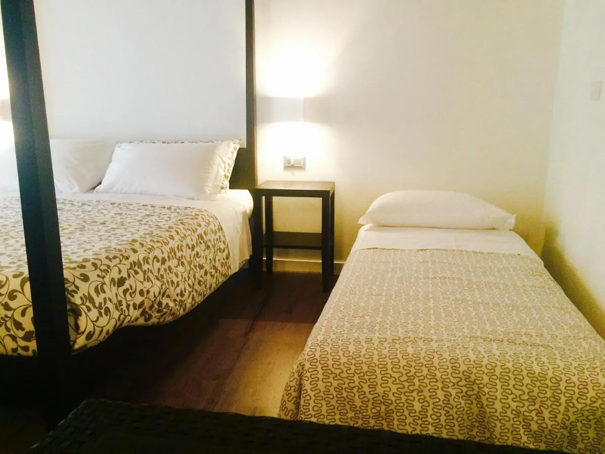 بيت ضيافة Moira Rooms بيرغامو إيطاليا