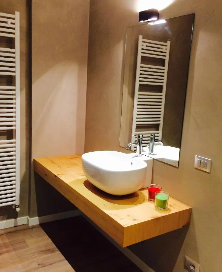 Moira Rooms بيرغامو